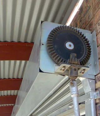 Garage Door Shop Fairdale, KY 502-230-6039 - sb-rolling-garage-doors-01